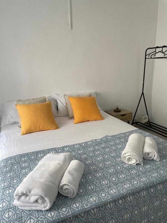 Апартаменты Apartamento Celeste Торевьиа Экстерьер фото
